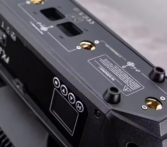 DMX512 Steuerung Zyklon RGBW 4in1 Atomische LED Strobe Licht für die Bühne